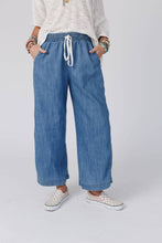 Load image into Gallery viewer, So Comfy Wide Leg Cropped Pant - Denim
