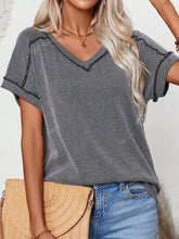 Load image into Gallery viewer, Exposed Seam V-Neck Short Sleeve Top
