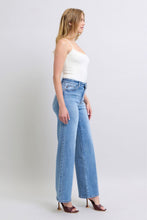 Load image into Gallery viewer, Judy Blue Full Size Wide Leg Jeans with Pockets
